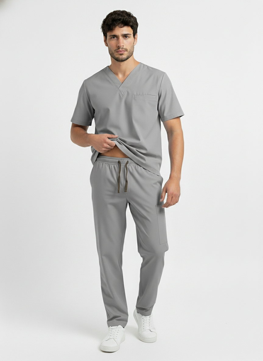 Uniforme antifluido gris para hombre